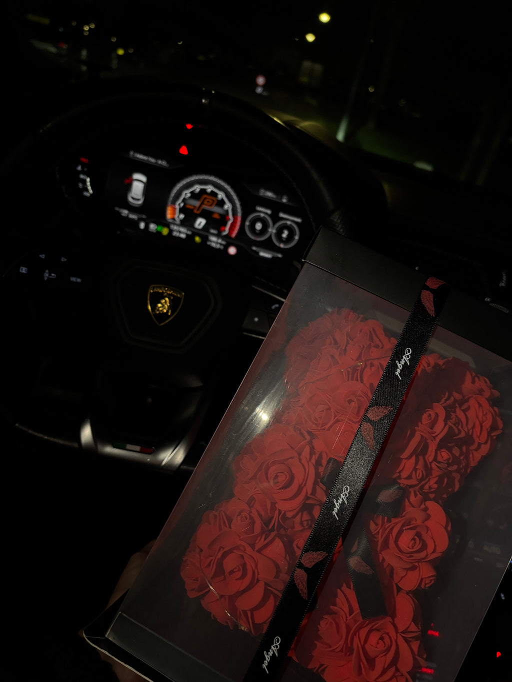 ROSES TEDDY BEAR RED